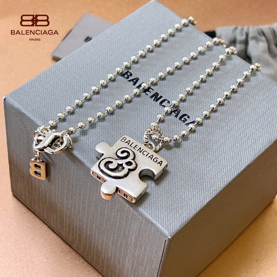 【BALENCIAGA】ネックレス、新しいネックレス万能シンプルファッションオーナメント