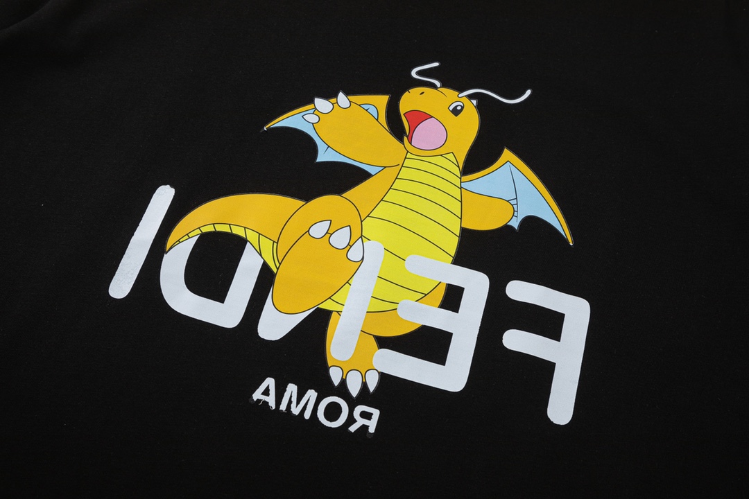 【FENDI公式旗艦店】フェンディ  Tシャツ ご好評に付き再入荷！