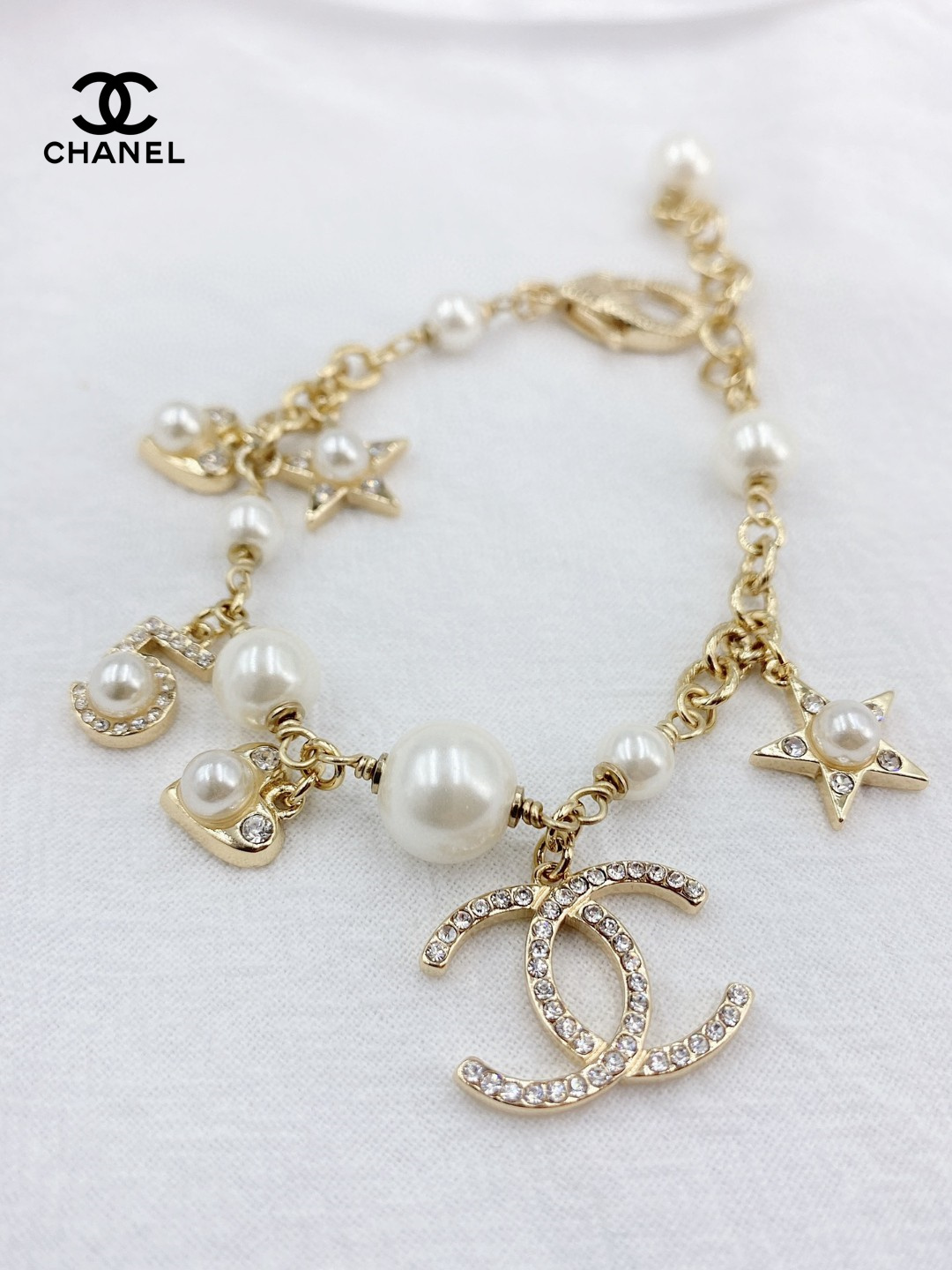 【CHANEL】ブレスレット、ファッションシンプルなスタイル