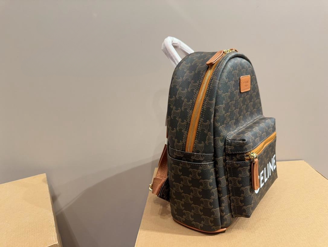 【CELINE 公式旗艦店】セリーヌ リュックサック当日出荷 好評に付き再入荷！26*32CM