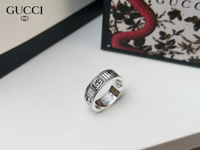 【GUCCI】 グッチ  指輪