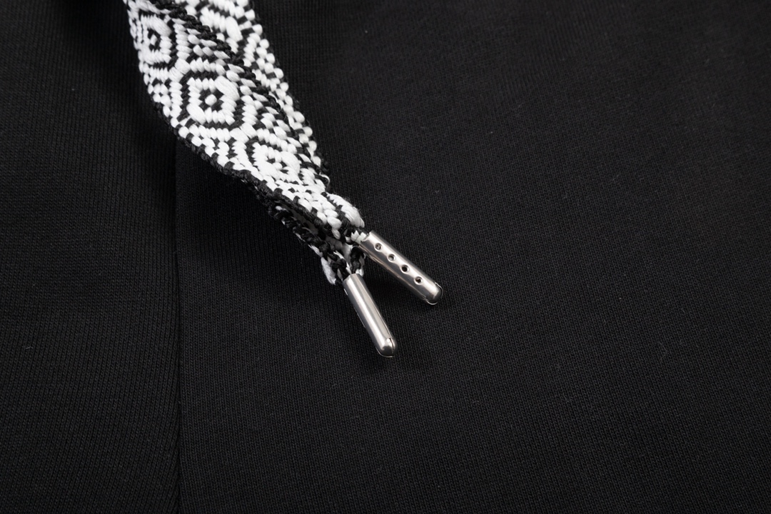 【LOEWE 公式旗艦店】ロエベ    ショートパンツ  ご好評に付き再入荷！