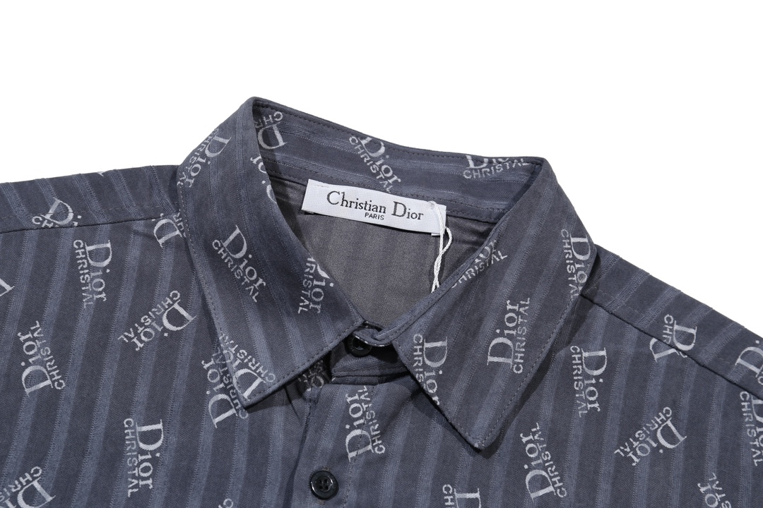 【GUCCI 公式旗艦店】グッチ  シャツ  ご好評に付き再入荷 240816