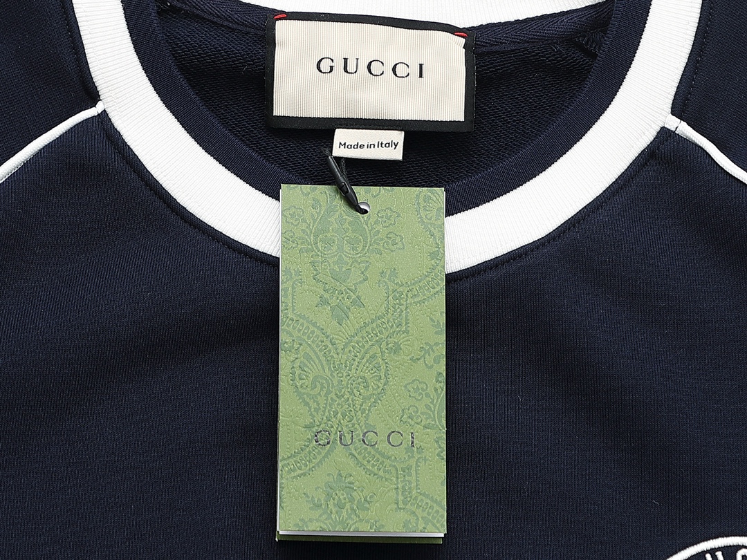 【GUCCI  公式旗艦店】グッチ  丸首の衛衣 スウェットご好評に付き再入荷 240828