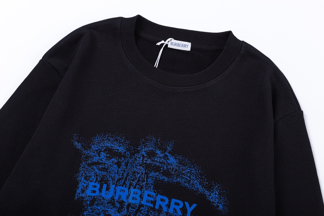 【BURBERRY 公式旗艦店】バーバリー  丸首の衛衣 スウェット ご好評に付き再入荷！