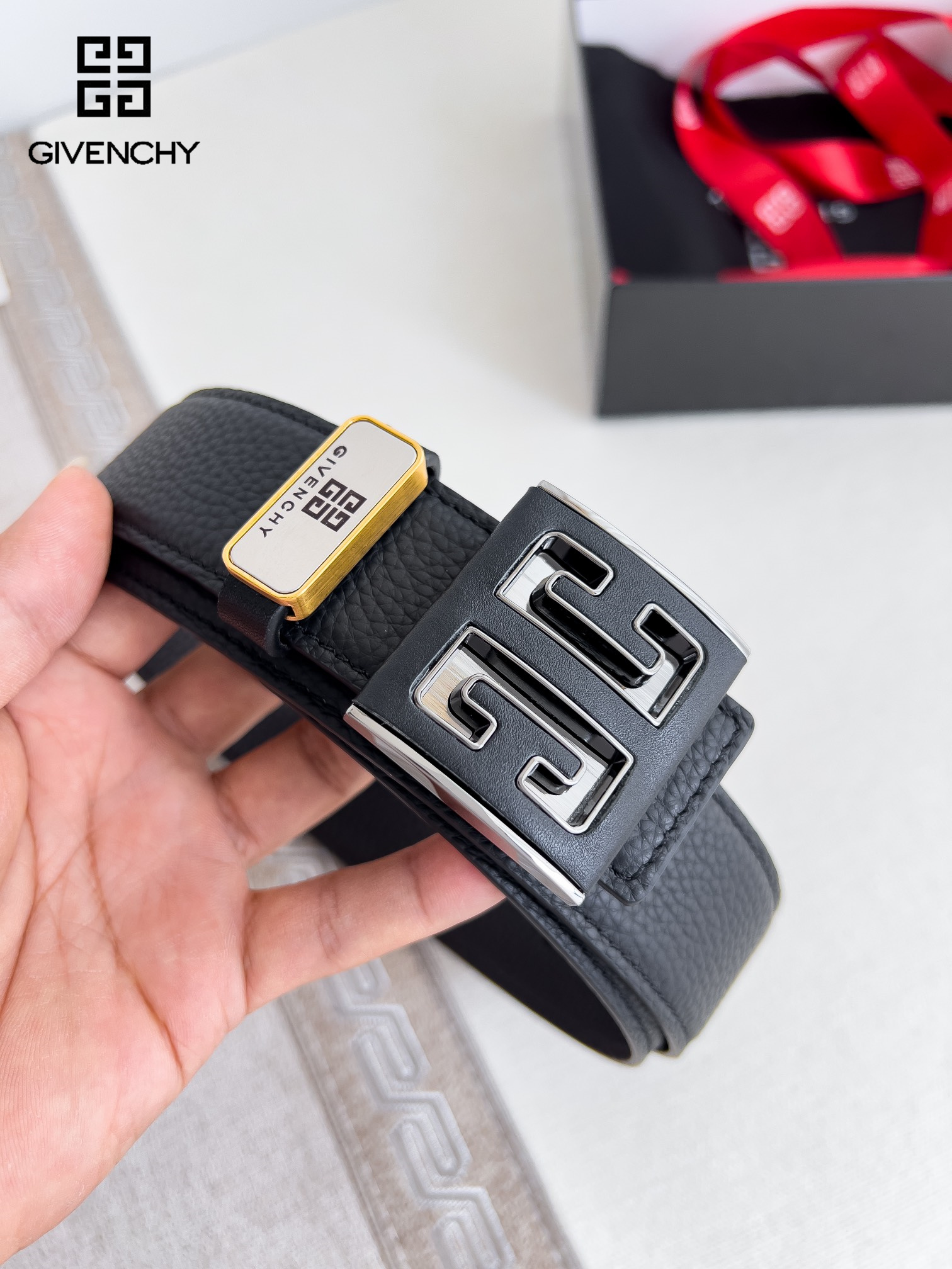 【GIVENCHY】(ジバンシー) 3.5cmベルト メンズ 240903