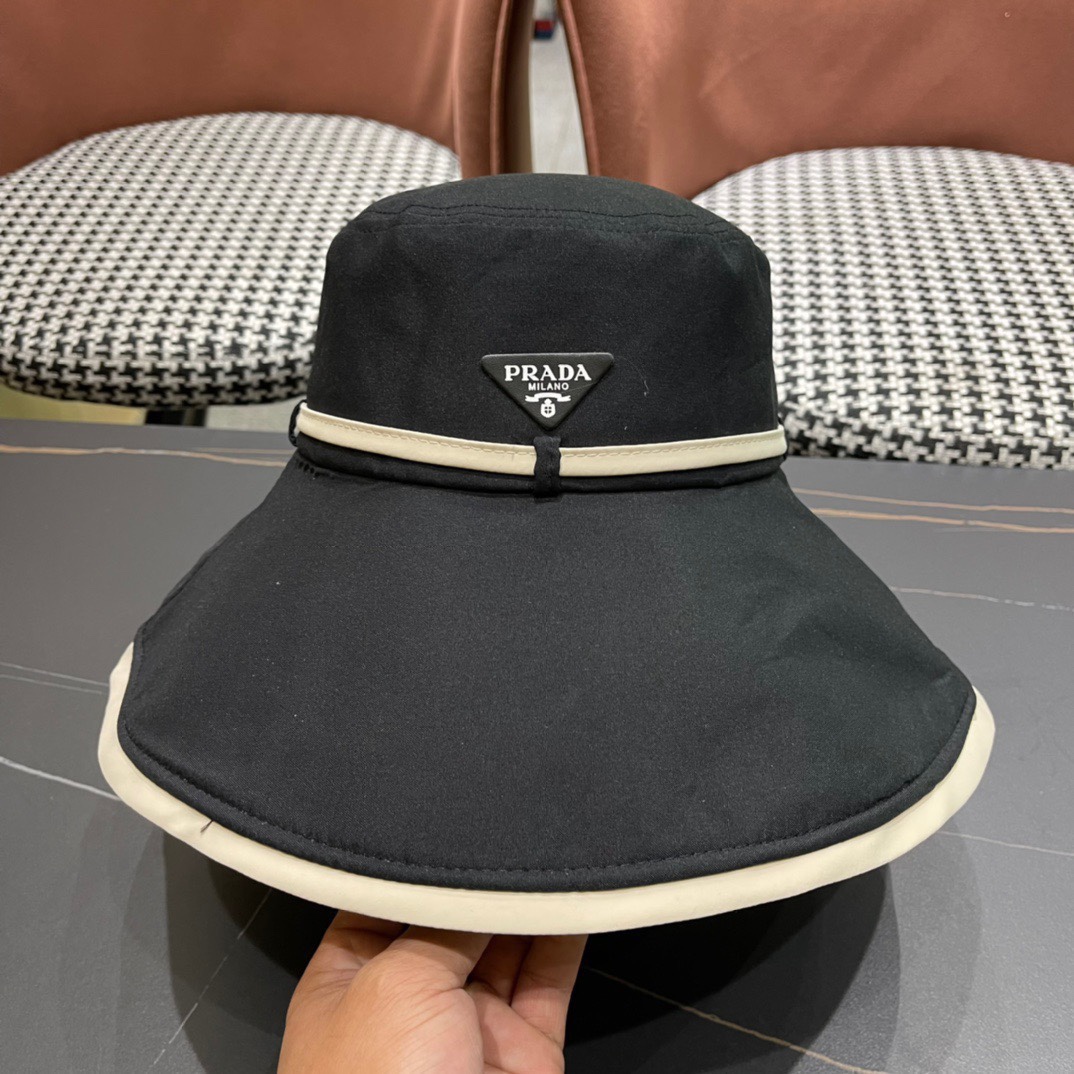 PRADA (プラダ)フィッシャーマンズハット 240904