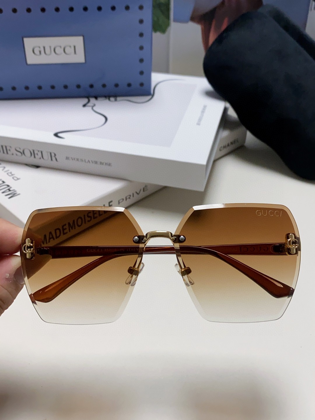 GUCCI( グッチ ) サングラス  241012