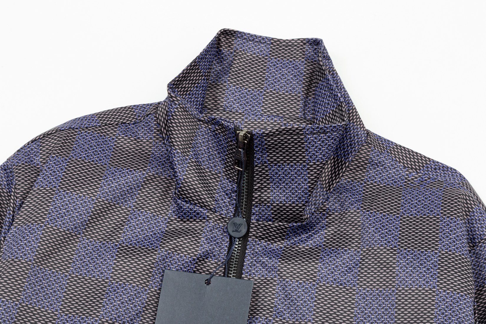 【LOUIS VUITTON 公式旗艦店】ルイヴィトン  ジャケット着 ご好評に付き再入荷！241021