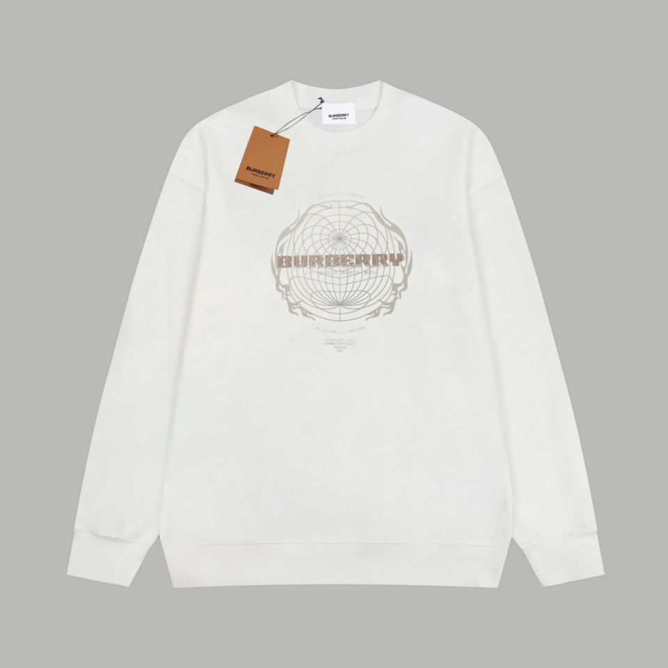 【BURBERRY   公式旗艦店】バーバリー   丸首の衛衣 スウェットご好評に付き再入荷 241025