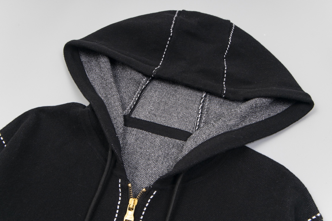 【LOUIS VUITTON 公式旗艦店】ルイヴィトン  セーター好評に付き再入荷！ 241029