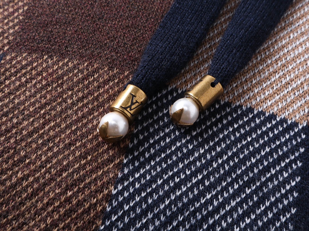 LV【LOUIS VUITTON 公式旗艦店】ルイヴィトン  セーター好評に付き再入荷！241104