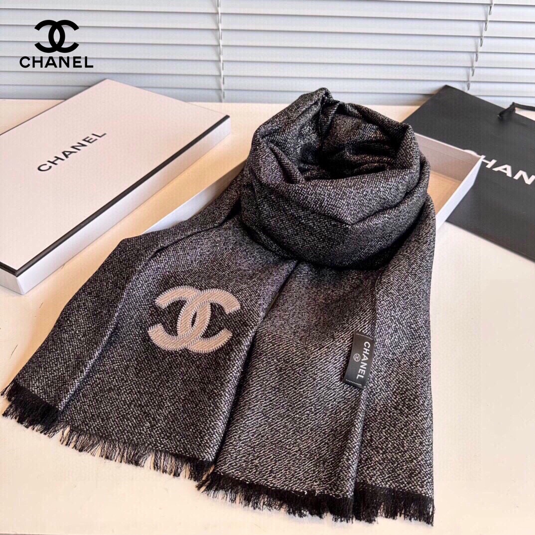 【CHANEL  シャネル 】スカーフ70*200CM 241107