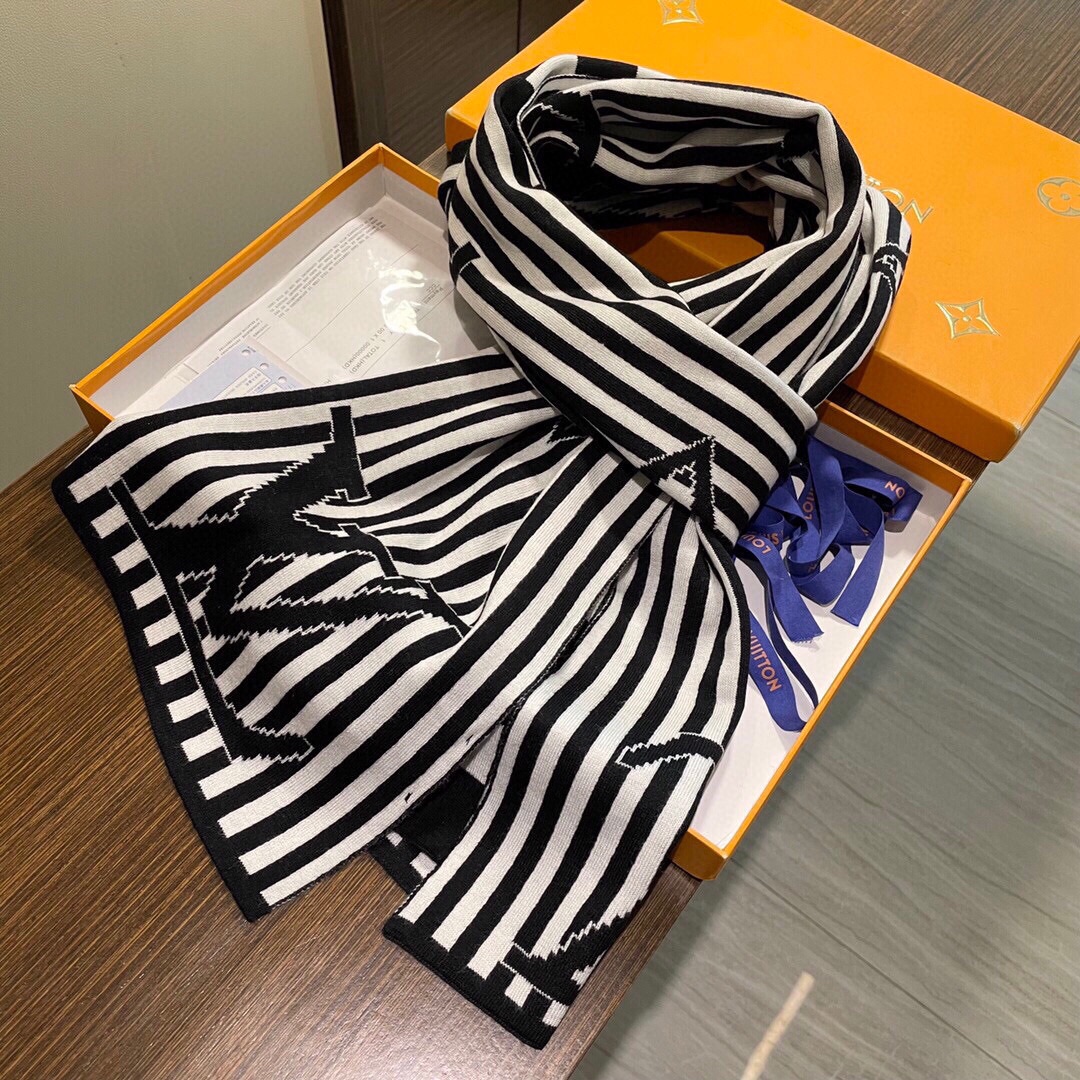 【LV LOUIS VUITTON ルイ·ヴィトン】 スカーフ 30*180cm  241107