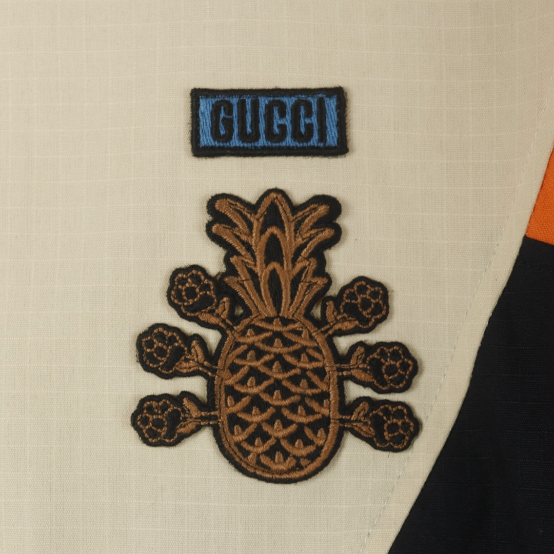 【GUCCI  公式旗艦店】グッチ   ジャケット着 好評に付き再入荷！241111