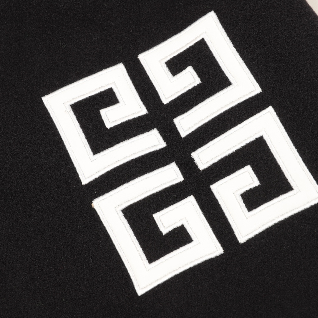 【GIVENCHY 公式旗艦店】ジバンシー 野球着  ジャケット着 ご好評に付き再入荷！241112