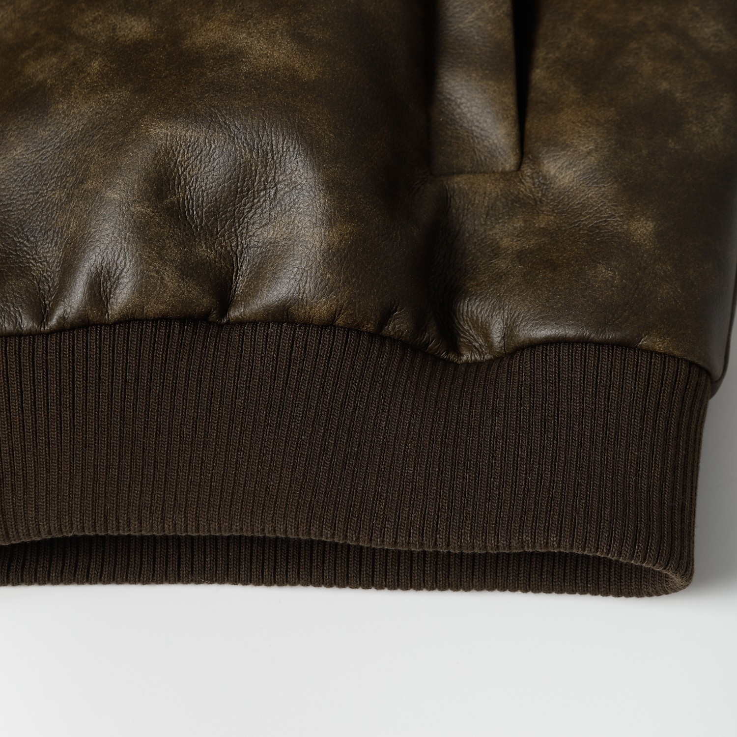 【CHROME HEARTS】クロムハーツ  ジャケット着ご好評に付き再入荷！241118