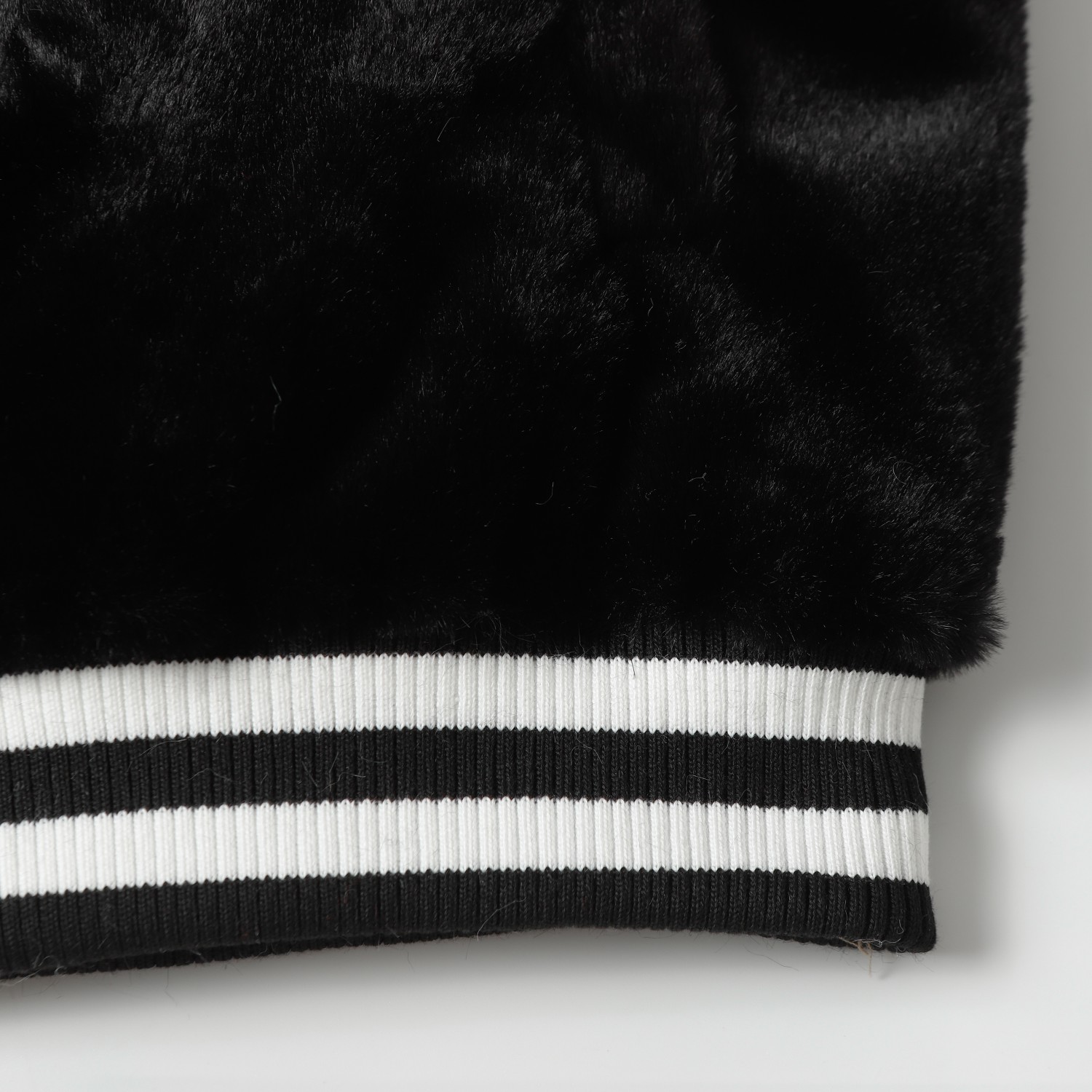 【CHROME HEARTS】クロムハーツ  ジャケット着ご好評に付き再入荷！241118