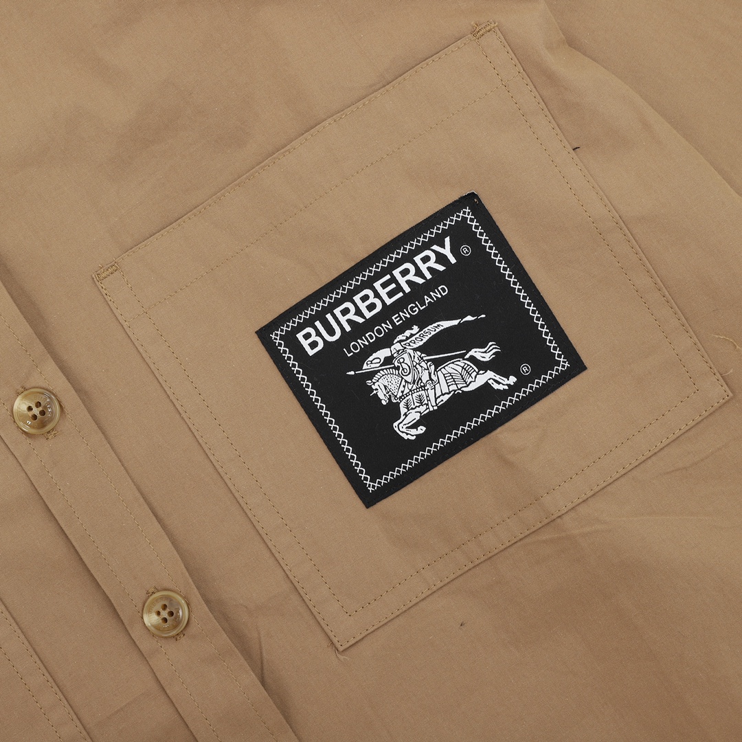 【BURBERRY  公式旗艦店】バーバリー  シャツ ご好評に付き再入荷 241119
