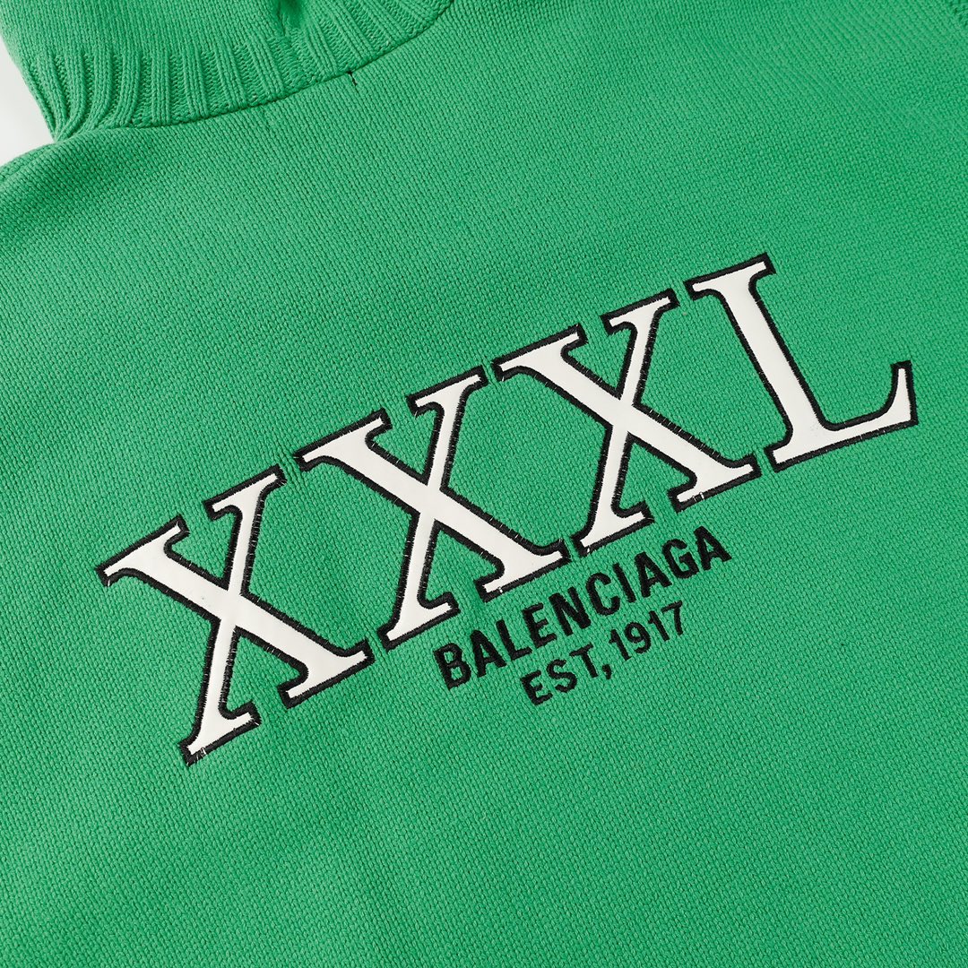 【BALENCIAGA  公式旗艦店】バレンシアガ   セーター好評に付き再入荷！ 241123