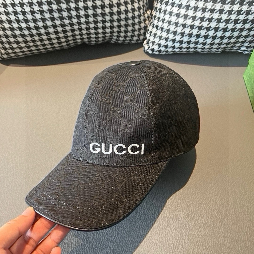 【GUCCI  クッチ 】【数量限定】 野球帽 / ハット  241126