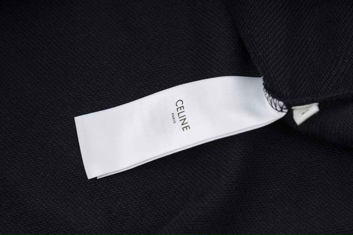 【CELINE 公式旗艦店】 セリーヌ パーカー スウェットご好評に付き再入荷！