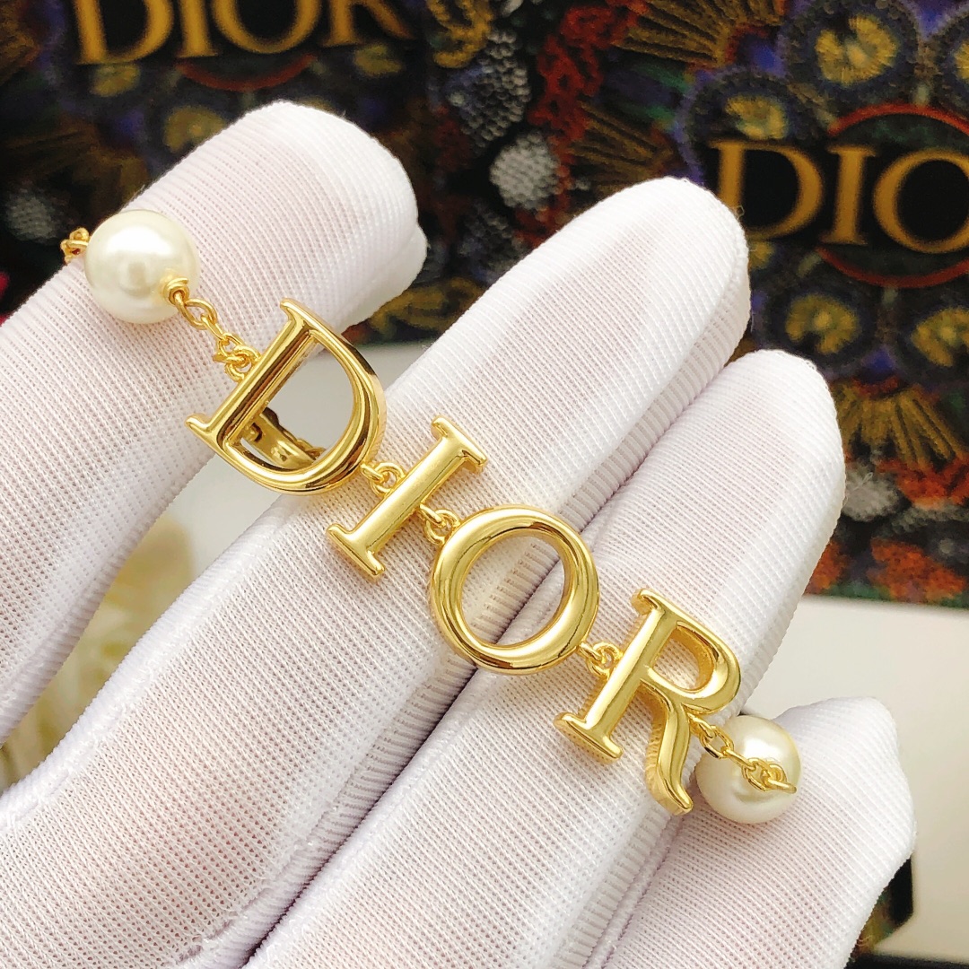 【DIOR】ブレスレット、ファッションシンプルなスタイル