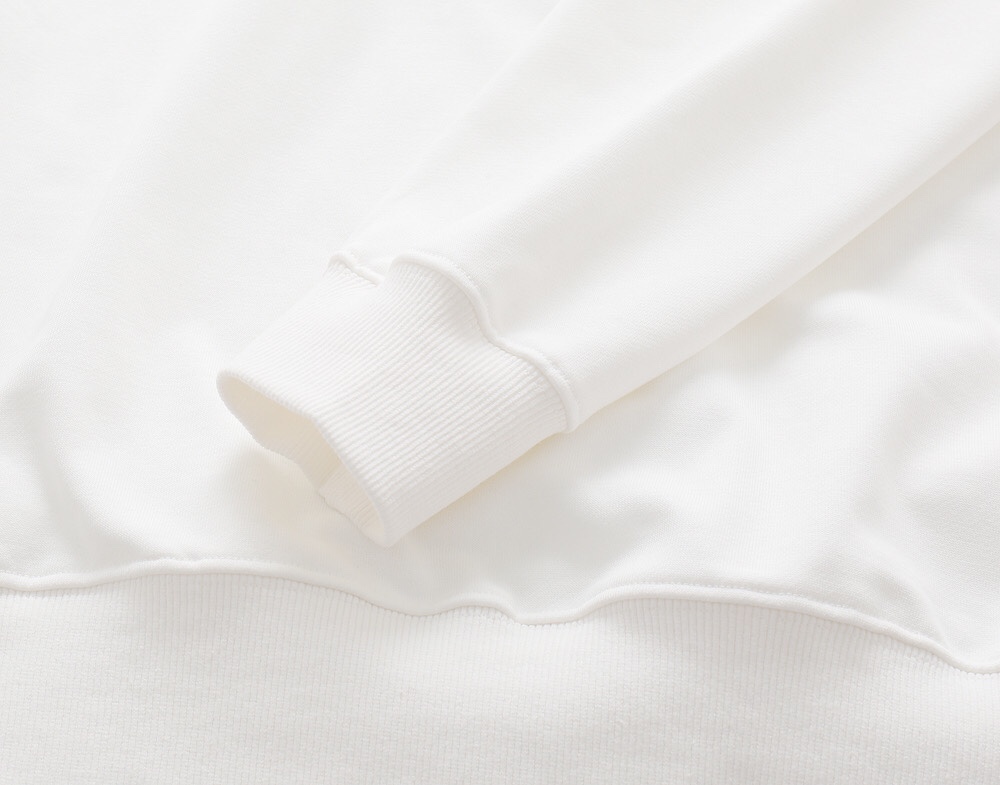 【BALENCIAGA 公式旗艦店】バレンシアガ 丸首の衛衣 スウェット ご好評に付き再入荷！