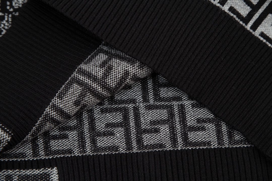 【FENDI 公式旗艦店】 フェンディ セーター好評に付き再入荷！