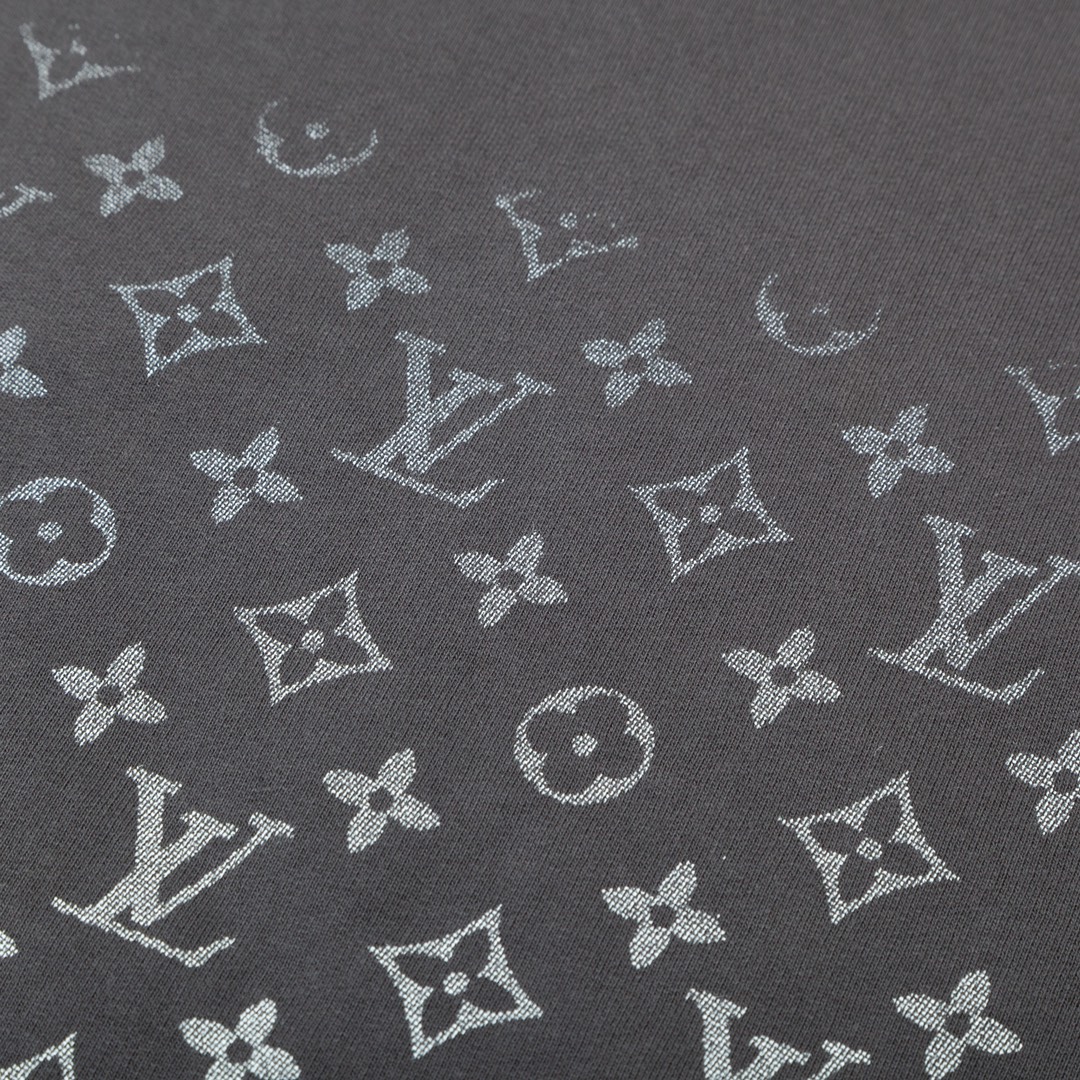 【LOUIS VUITTON  公式旗艦店】ルイヴィトン  丸首の衛衣 スウェットご好評に付き再入荷！