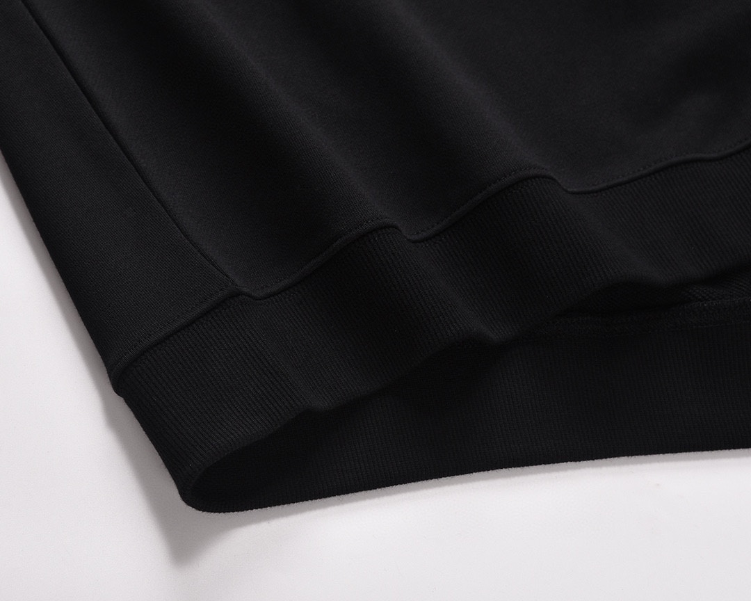 【BALENCIAGA 公式旗艦店】バレンシアガ 丸首の衛衣 スウェット ご好評に付き再入荷！