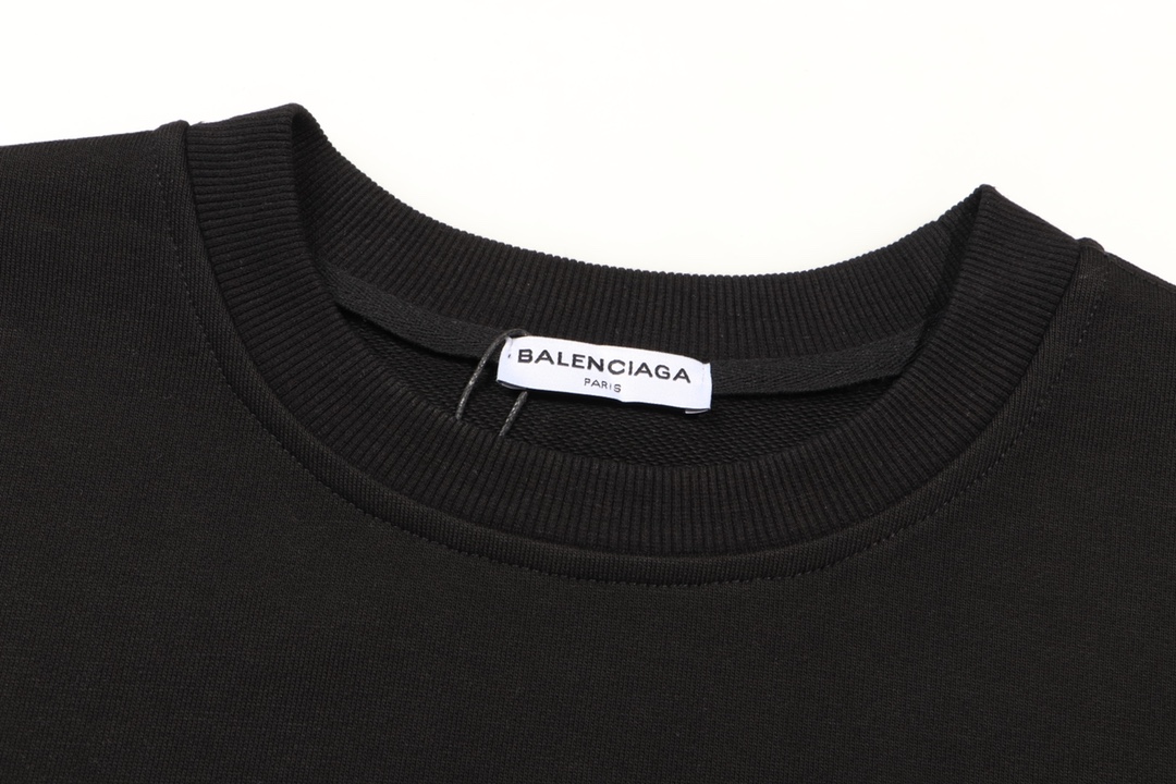 【BALENCIAGA 公式旗艦店】バレンシアガ 丸首の衛衣 スウェット ご好評に付き再入荷！