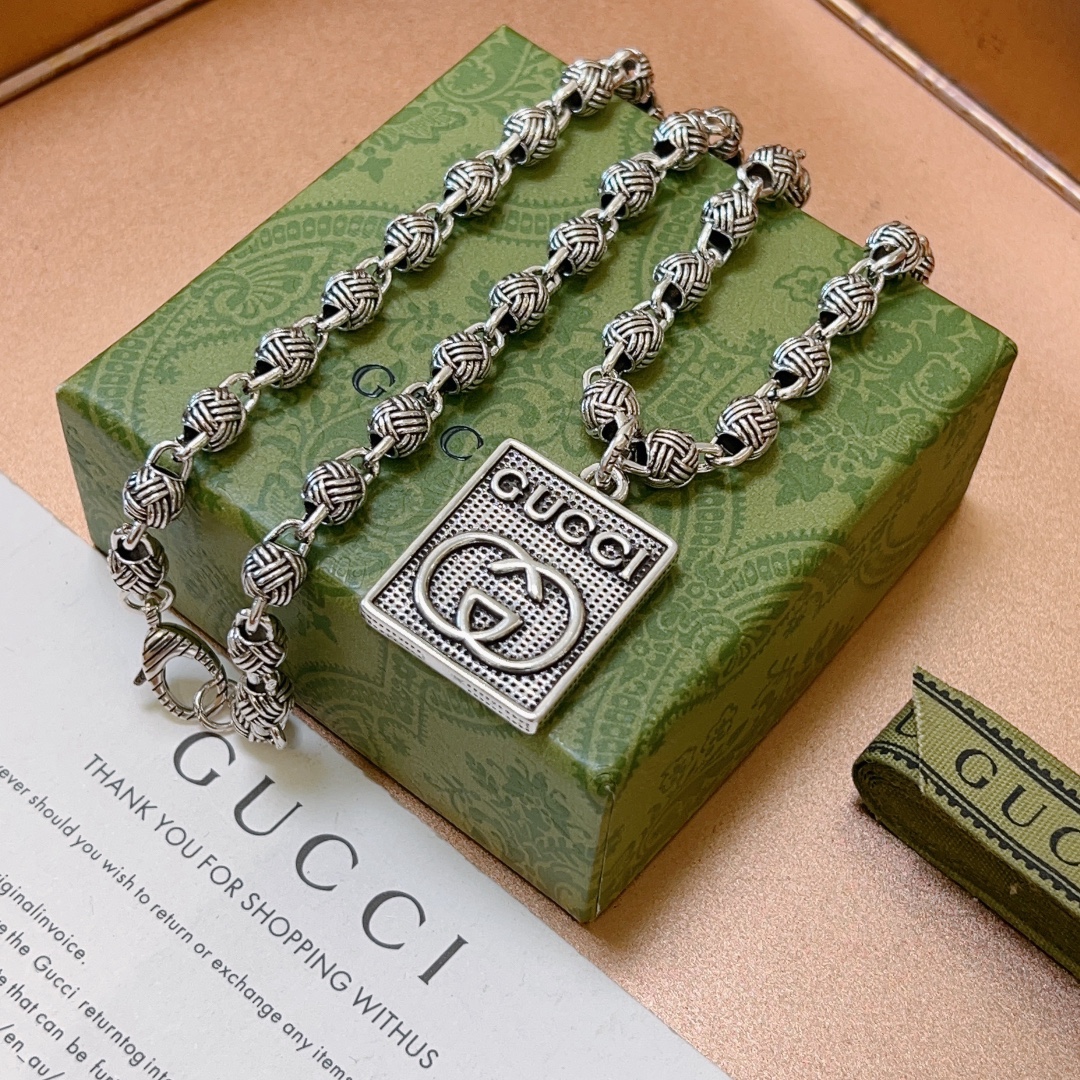 【GUCCI】ネックレス、新しいネックレス万能シンプルファッションオーナメント