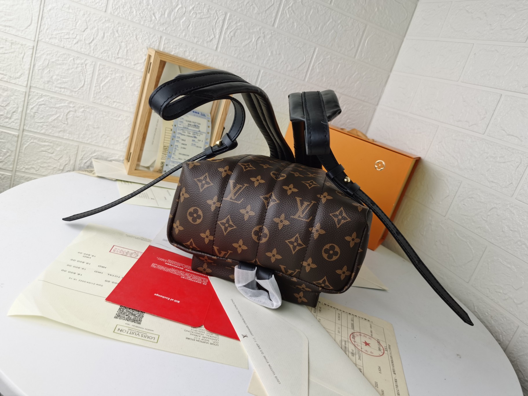 【LOUIS VUITTON 公式旗艦店】ルイヴィトン  リュックサック当日出荷 好評に付き再入荷！22*29*16CM