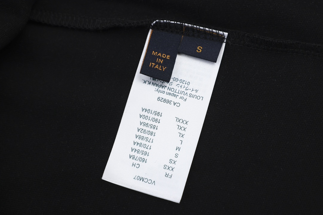 【LOUIS VUITTON 公式旗艦店】 ルイヴィトン  Tシャツ ご好評に付き再入荷！