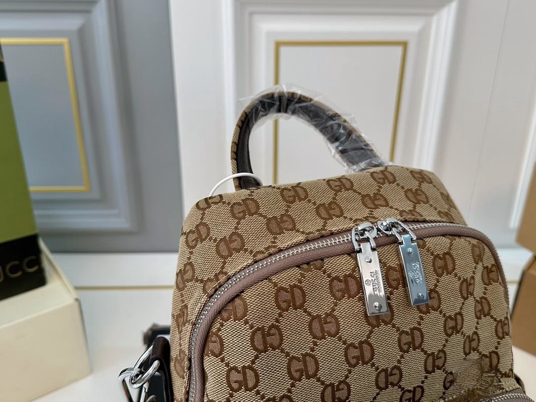 【GUCCI 公式旗艦店】グッチ リュックサック 当日出荷 好評に付き再入荷！22*30CM  240724