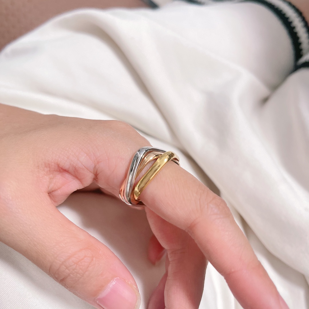 【CARTIER】カルティエ  指輪  240729