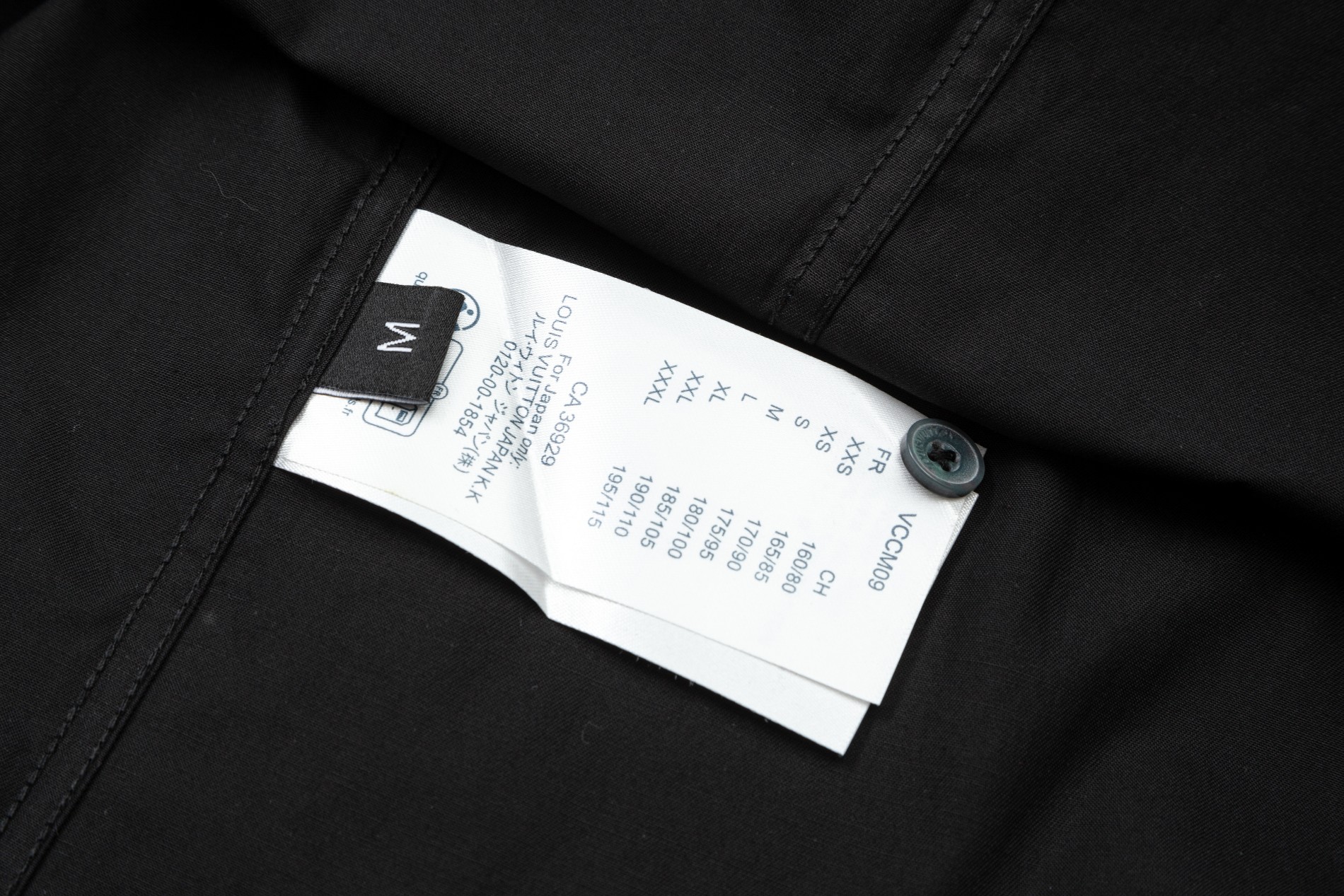 【LOUIS VUITTON 公式旗艦店】ルイヴィトン  シャツ  ご好評に付き再入荷 240715