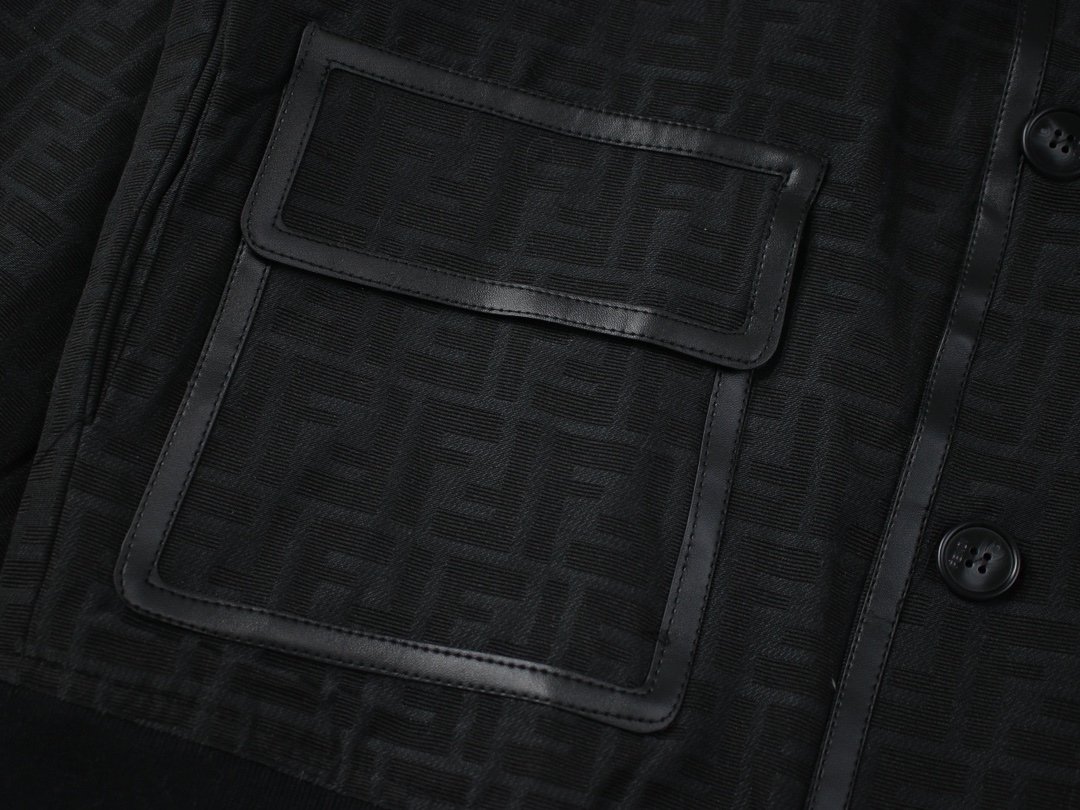 【FENDI】 フェンディ  ジャケット着ご好評に付き再入荷！240923