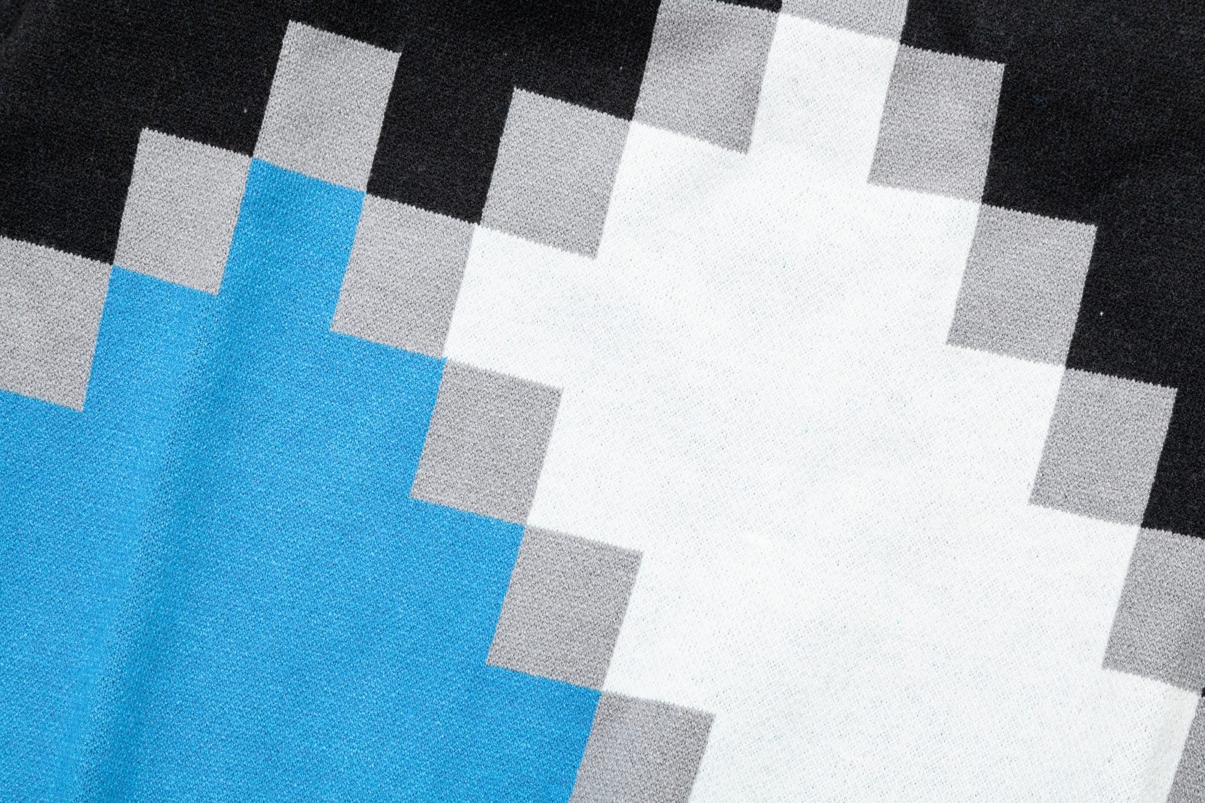 【LOUIS VUITTON 公式旗艦店】ルイヴィトン  セーター好評に付き再入荷！ 240927