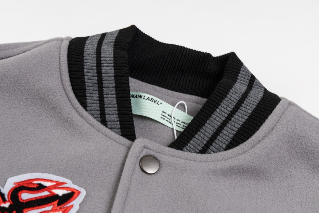 【OFF-WHITE  公式旗艦店】オフホワイト  野球着  ジャケット着ご好評に付き再入荷！241023