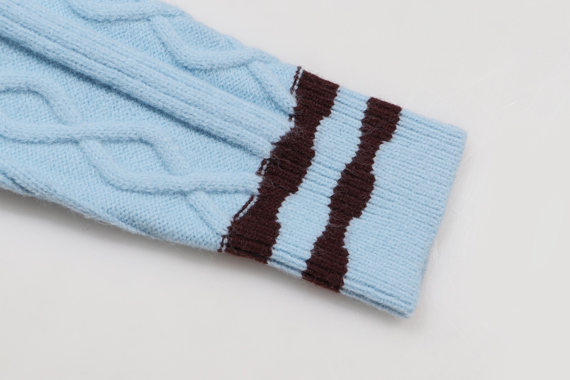 【LOUIS VUITTON 公式旗艦店】ルイヴィトン  セーター好評に付き再入荷！ 241029