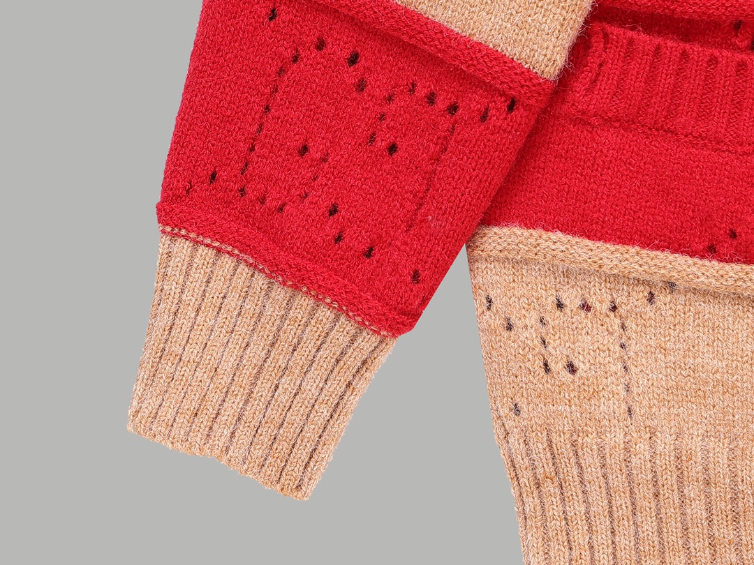 【GUCCI  公式旗艦店】グッチ  セーター好評に付き再入荷！ 241029