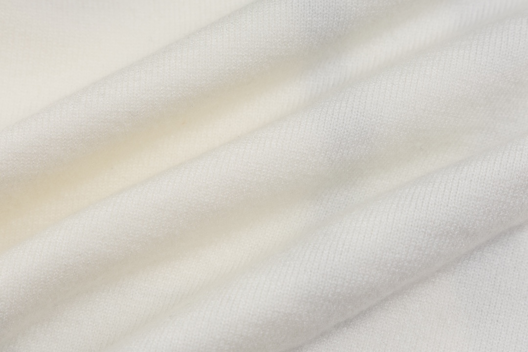 LV【LOUIS VUITTON 公式旗艦店】ルイヴィトン  セーター好評に付き再入荷！241104