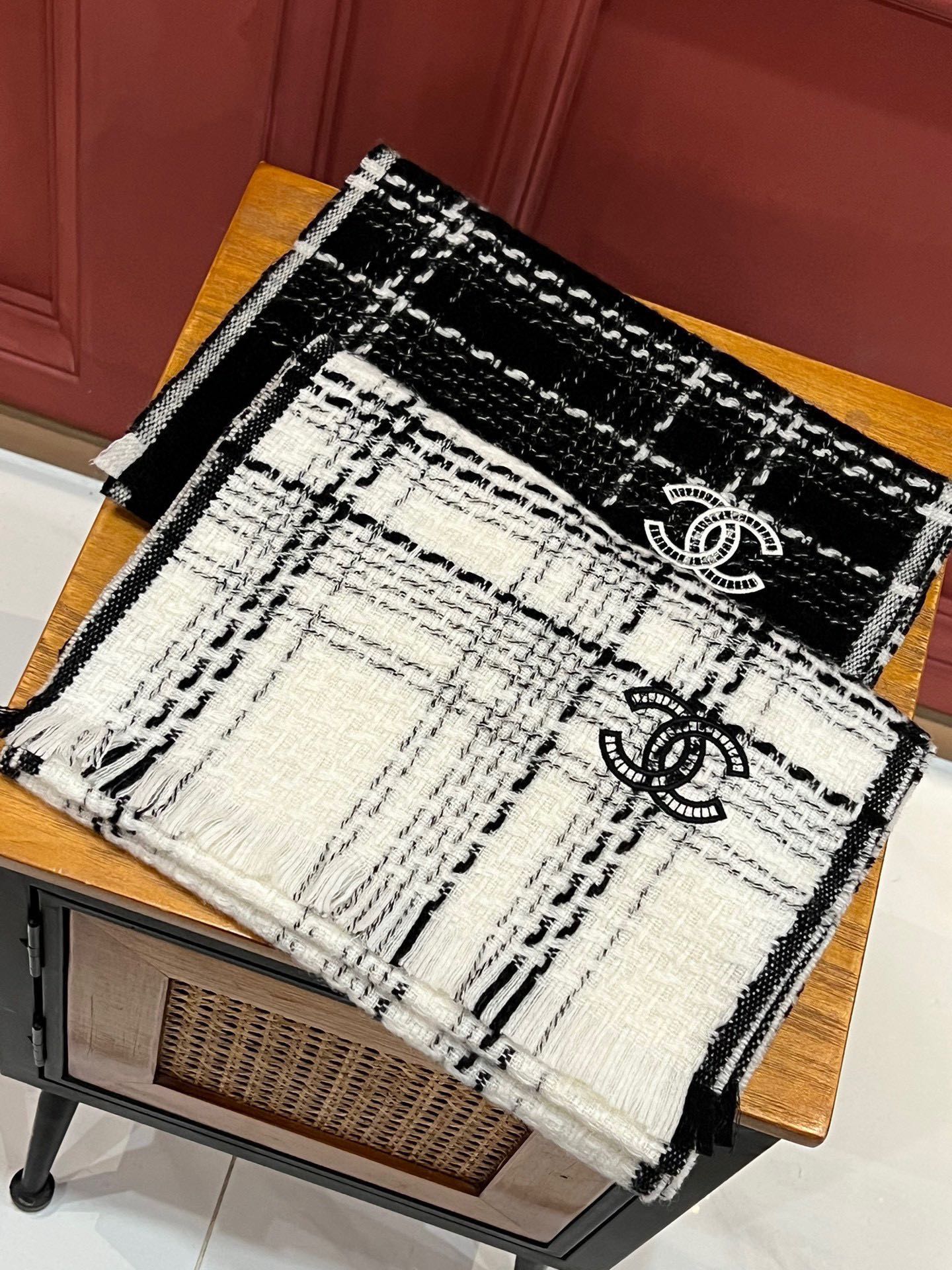 【CHANEL  シャネル 】スカーフ185*30CM 241107