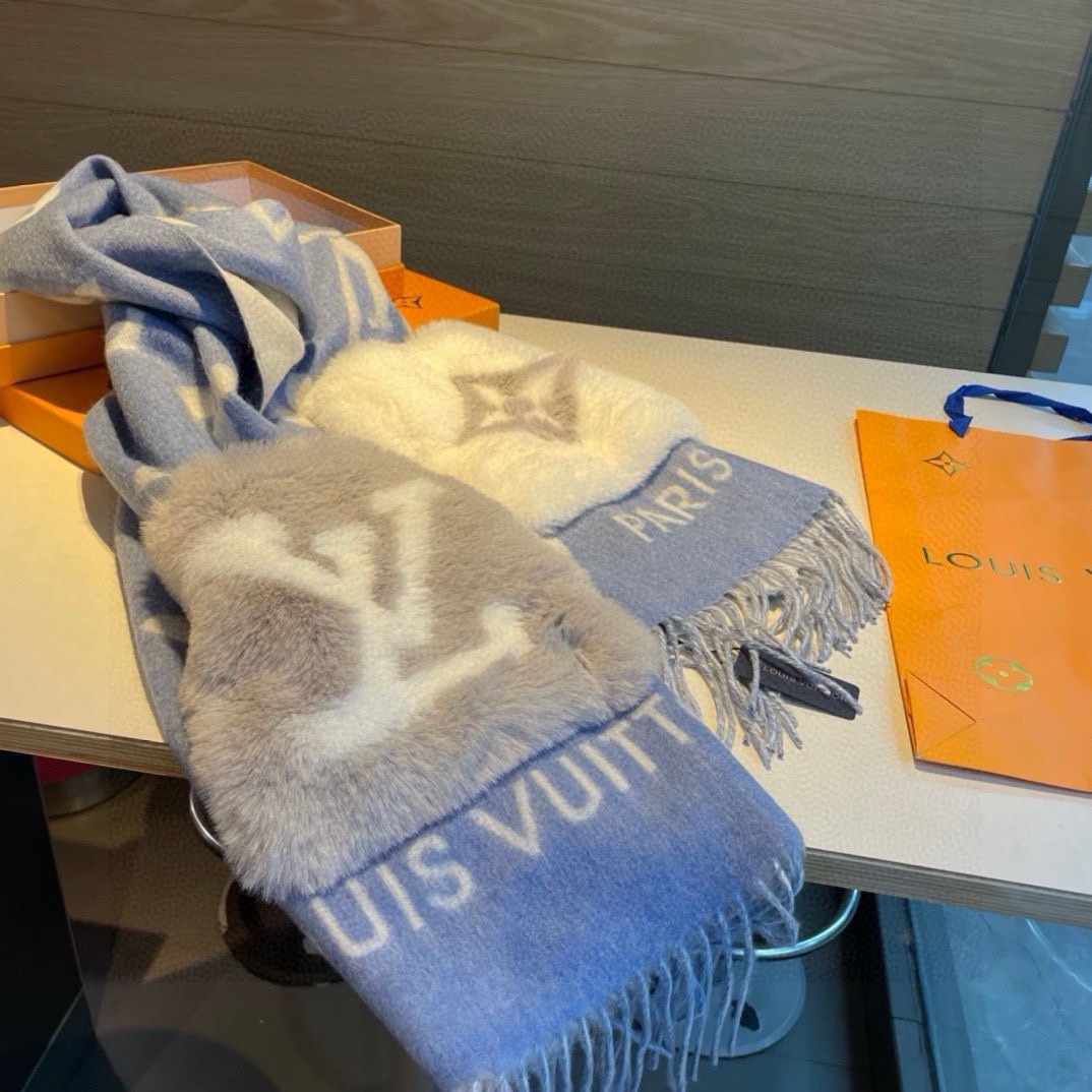 【LV LOUIS VUITTON ルイ·ヴィトン】 スカーフ 190*46cm  241107