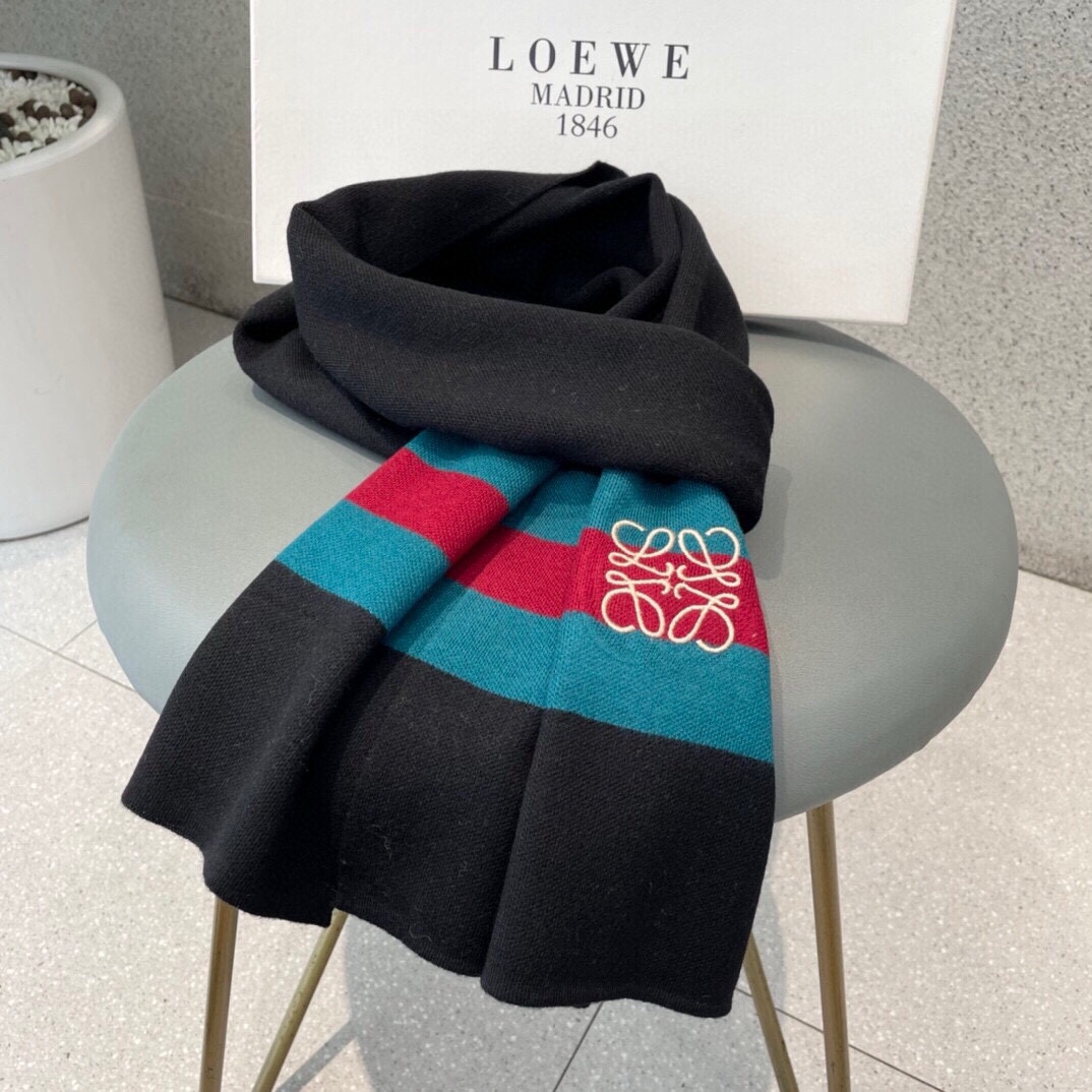 【LOEWE ロエベ】スカーフ180*32CM   241109