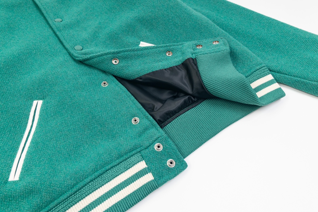 【YSL SAINT LAURENT  公式旗艦店】サンローラン   ジャケット着 好評に付き再入荷！241113