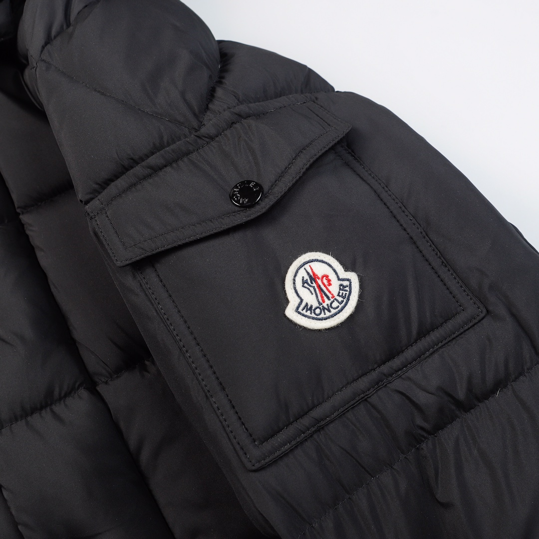 【MONCLER 公式旗艦店】モンクレール  ダウンジャケット好評に付き再入荷！ 241113