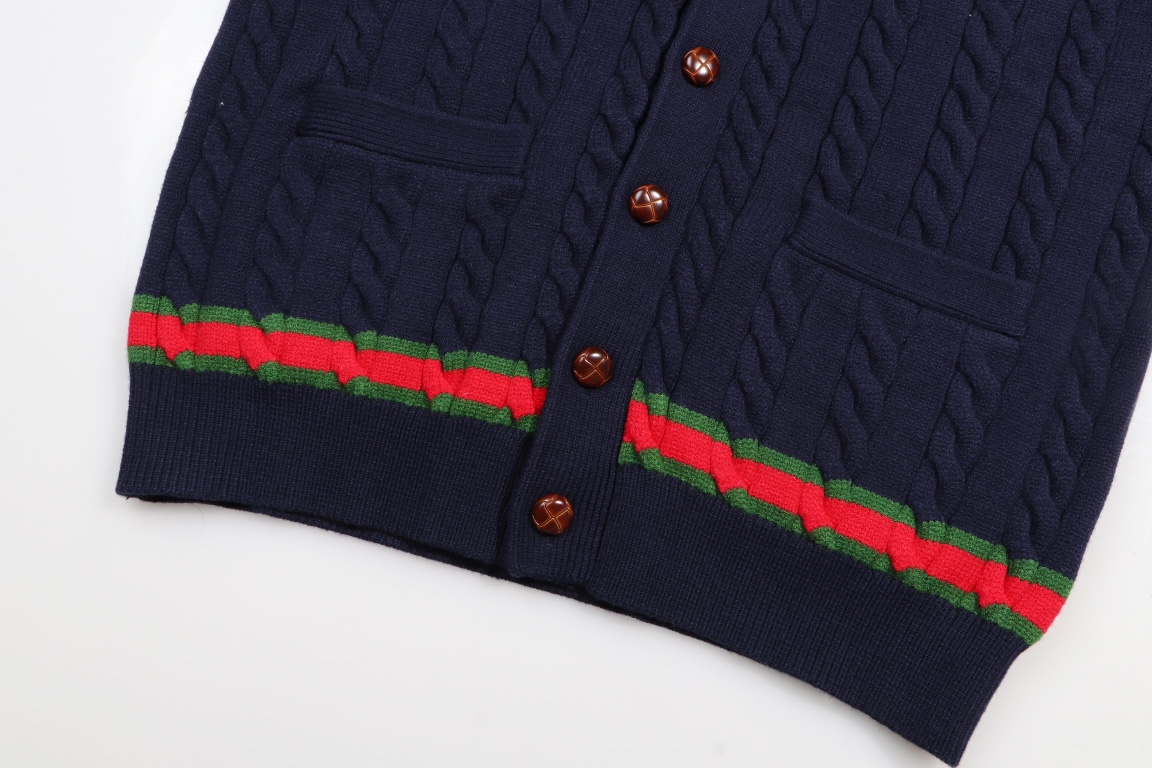 【GUCCI 公式旗艦店】グッチ  セーター好評に付き再入荷！ 241116